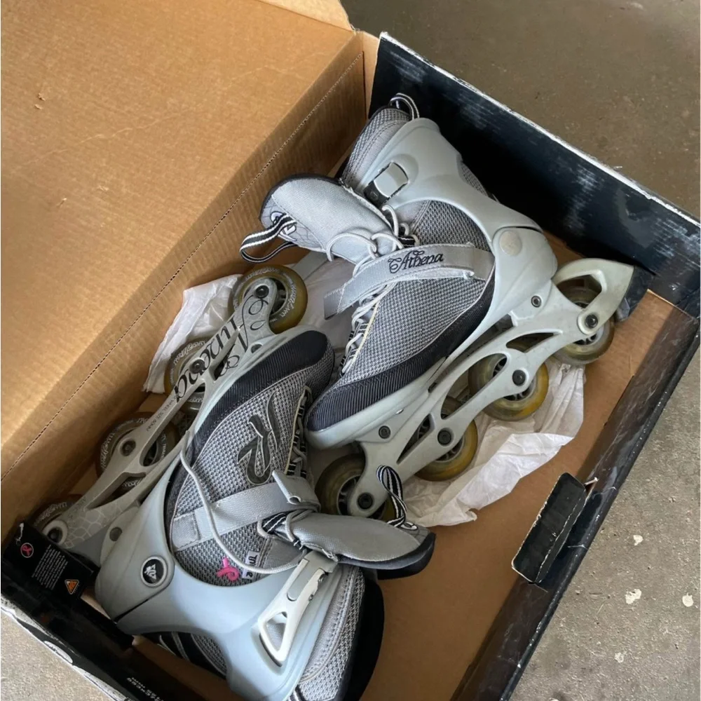 Athena Women's Black Inline Skates - Picture 5 of 6